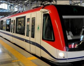 &iquest;Qu&eacute; cosas no se pueden hacer en el Metro y Telef&eacute;rico?