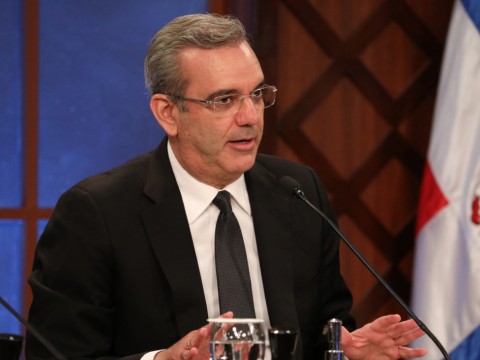 Abinader recibir&aacute; informe del CES sobre avances del di&aacute;logo