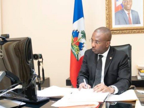 Hait&iacute; ve "incomprensi&oacute;n" en declaraciones del ministro de Salud dominicano