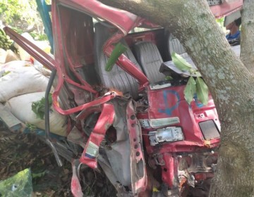 Accidente deja unn muerto y 17 heridos en Pedernales