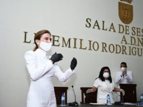 Carolina Mej&iacute;a toma posesi&oacute;n como la Primera alcaldesa en la historia de Santo Domingo; aqu&iacute; sus palabras 
