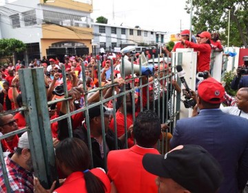 Partidos sin frenos en el activismo pol&iacute;tico; JCE detr&aacute;s de un acuerdo de compromiso con todos