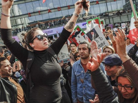Suman 41 muertos en protestas en Ir&aacute;n por muerte de Mahsa Amini