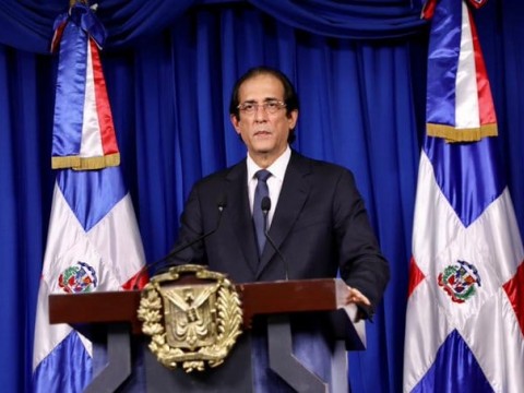 Gobierno habilitar&aacute; 4 mil camas para atender pacientes con COVID-19