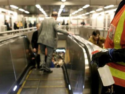 EE.UU registra 1.303 nuevas muertes por Coronavirus en 24 horas 