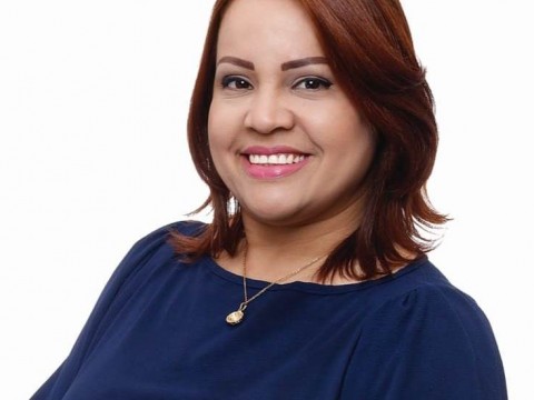 Karen Serrata pide devuelvan los fondos de la AFP