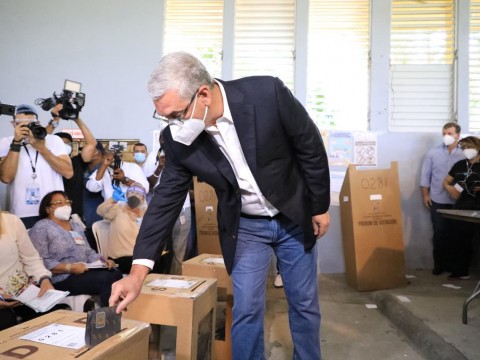 Gonzalo Castillo llama a votar con el coraz&oacute;n 