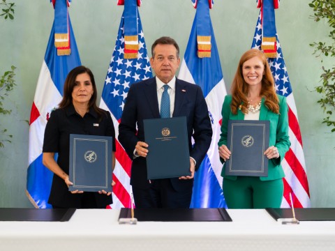  Rep&uacute;blica Dominicana se adhiere a la Declaraci&oacute;n de Consenso de Ginebra sobre la promoci&oacute;n de la salud de la mujer y el fortalecimiento de la familia