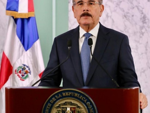 Presidente Danilo Medina anuncia programa de apoyo a los trabajadores independientes 