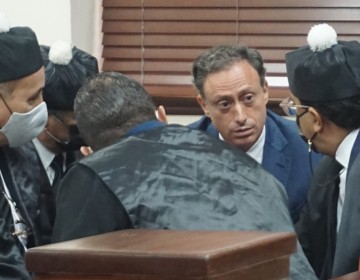 Abogados afirman Jean Alain dej&oacute; 300 millones para deuda