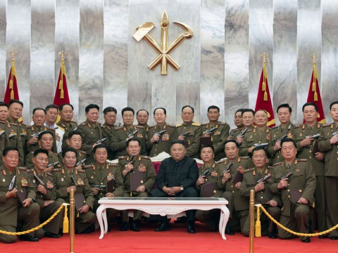 Kim Jong Un conmemora aniversario entre temores por el virus