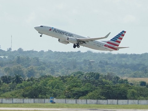 EE.UU. suspende los vuelos ch&aacute;rter adicionales a Cuba para incrementar la presi&oacute;n econ&oacute;mica
