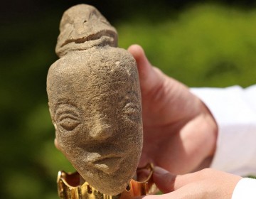 Un campesino palestino descubri&oacute; en su terreno una estatua de 4.500 a&ntilde;os de edad