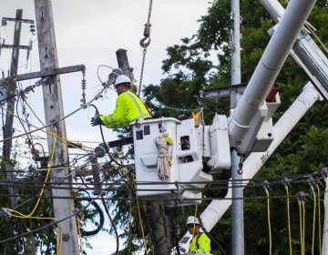 Puerto Rico privatizar&aacute; generaci&oacute;n el&eacute;ctrica ante apagones