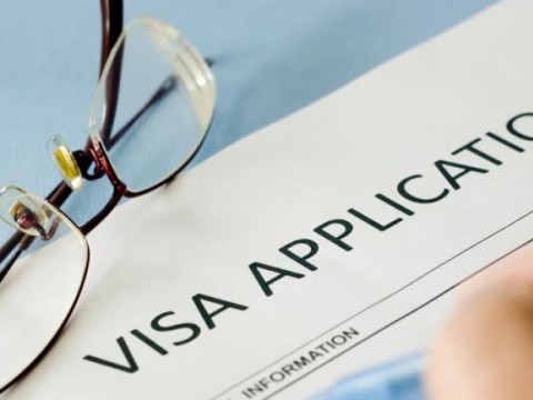 Trump suspende la emisi&oacute;n de visa para 75 pa&iacute;ses, incluidos Colombia, Brasil y Rusia