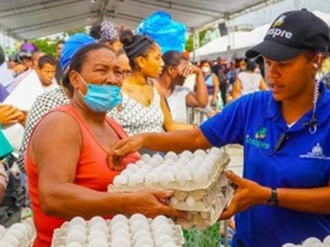 Inespre fija el cart&oacute;n de huevos en 130 pesos