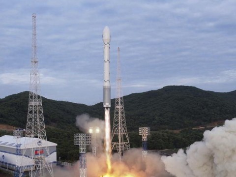 Corea del Norte dice que pronto enviar&aacute; "correctamente" sat&eacute;lite esp&iacute;a a &oacute;rbita