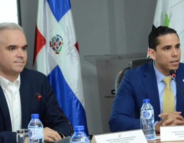 CNSS aprueba traspaso de 20,000 servidores p&uacute;blicos al Sistema de Reparto