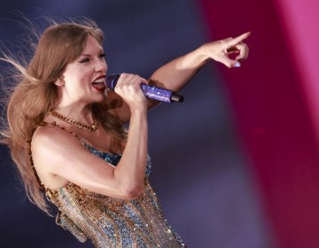 Taylor Swift encabeza liderazgo art&iacute;stico en 2023, Romeo Santos entre los dominicanos