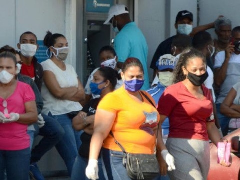 A partir de hoy el no uso de mascarilla es penalizado con hasta 50 mil pesos