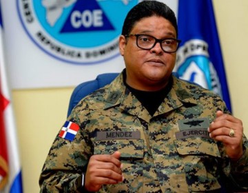 &ldquo;Yo jam&aacute;s renunciar&iacute;a a proteger al pueblo, a m&iacute; hay que botarme&rdquo;; M&eacute;ndez desmiente que haya renunciado del COE