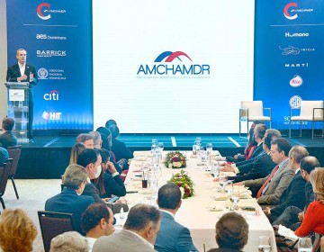 Abinader garantiza recursos para eficacia del Ministerio P&uacute;blico