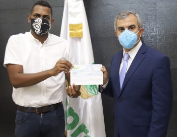 INESPRE paga en tiempo r&eacute;cord a productores de pl&aacute;tanos de Barahona