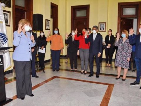 Juramentan Alina Abreu como nueva directora de la Compa&ntilde;&iacute;a de Ballet Nacional