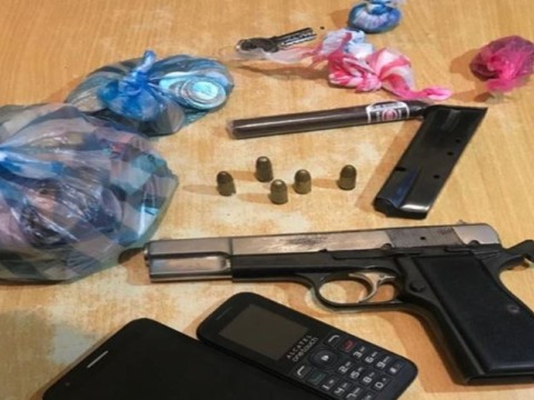 PN apresa ocho personas y desmantela varios puntos de drogas