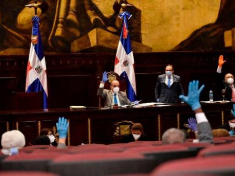 Conozca los senadores que volver&aacute;n al congreso luego de las elecciones