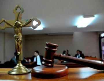 Dictan coerci&oacute;n a 10 hombres arrestados luego de tiroteo en Capotillo