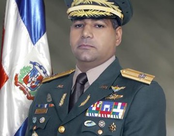 Presidente Medina dispone posponer cobros de fiaos y pr&eacute;stamos otorgados a militares
