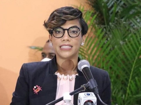 &ldquo;Sus horas est&aacute;n contadas para comenzar a disfrutar del manjar del poder&rdquo; dice gobernadora del PRM en Montecristi