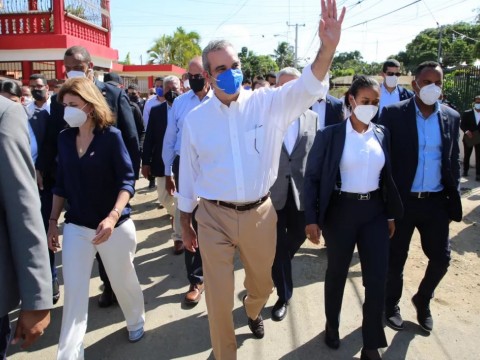 Abinader visitar&aacute; tres provincias del Sur este viernes; entregar&aacute; t&iacute;tulos de propiedad