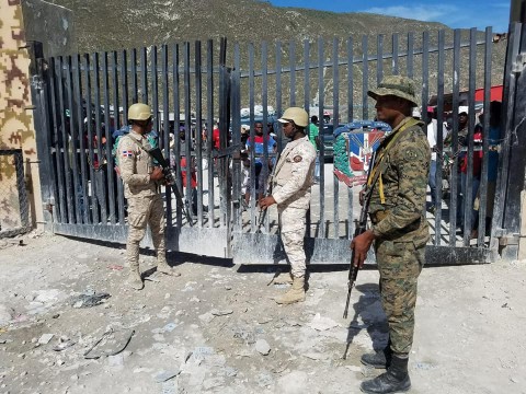 Red tr&aacute;fico de migrantes haitianos cobraba entre 4,500 y 8,000 pesos por persona