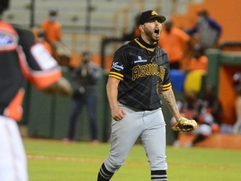 Yunesky Maya casi perfecto en blanqueada de &Aacute;guilas sobre Toros