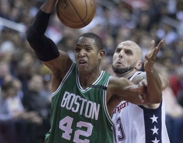 Horford y Tatum consiguen 30 puntos cada uno para impulsar a Celtics en Milwaukee