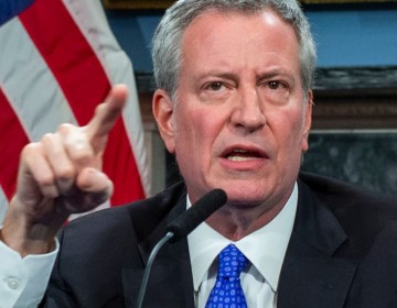 El alcalde de Nueva York anuncia m&aacute;s medidas ante expansi&oacute;n del coronavirus