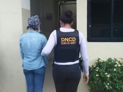 Arrestan a joven de origen cubano, tras ocuparle casi un kilo de coca&iacute;na