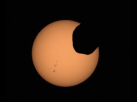 El r&oacute;ver Perseverance de la NASA capta un eclipse solar desde la superficie de Marte