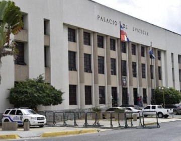 Vicepresidente Suprema Corte de Justicia exige reabrir tribunales laborales