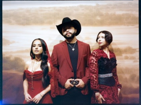 BECKY G sorprende a sus fans con una presentaci&oacute;n en vivo de&nbsp;"POR EL CONTRARIO"