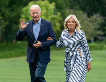En Kentucky, Biden busca llevar esperanza a v&iacute;ctimas de las inundaciones y al pa&iacute;s