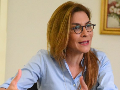 Alcaldesa Carolina Mej&iacute;a promete dignificar entornos de Cementerios 