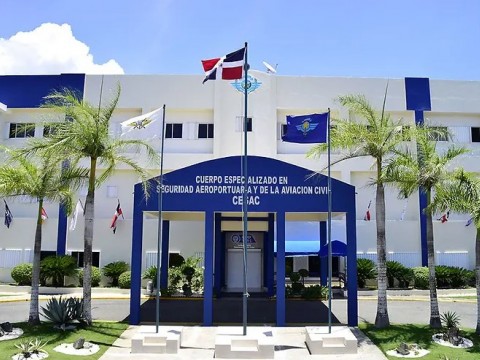 CESAC a&uacute;n sin comandante, &uacute;ltimo jefe fue designado en la FARD