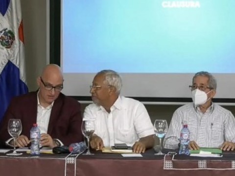 CES analiza Pacto Educativo y pide mantener 4% del PIB
