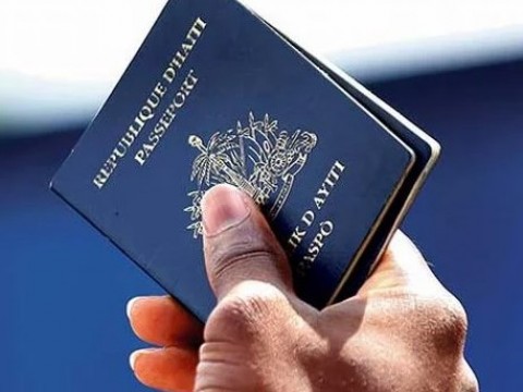 Visas dominicanas en Hait&iacute;: irregularidades que mueven millones
