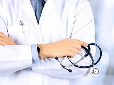 Estudio revela que el Brexit acentu&oacute; la falta de m&eacute;dicos en Reino Unido