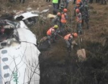 Sin esperanza de sobrevivientes, Nepal llora a v&iacute;ctimas del accidente a&eacute;reo de Yeti Airlines