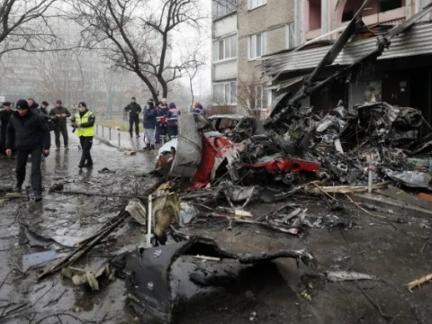 Muere el ministro ucraniano del Interior al estrellarse su helic&oacute;ptero en Kiev